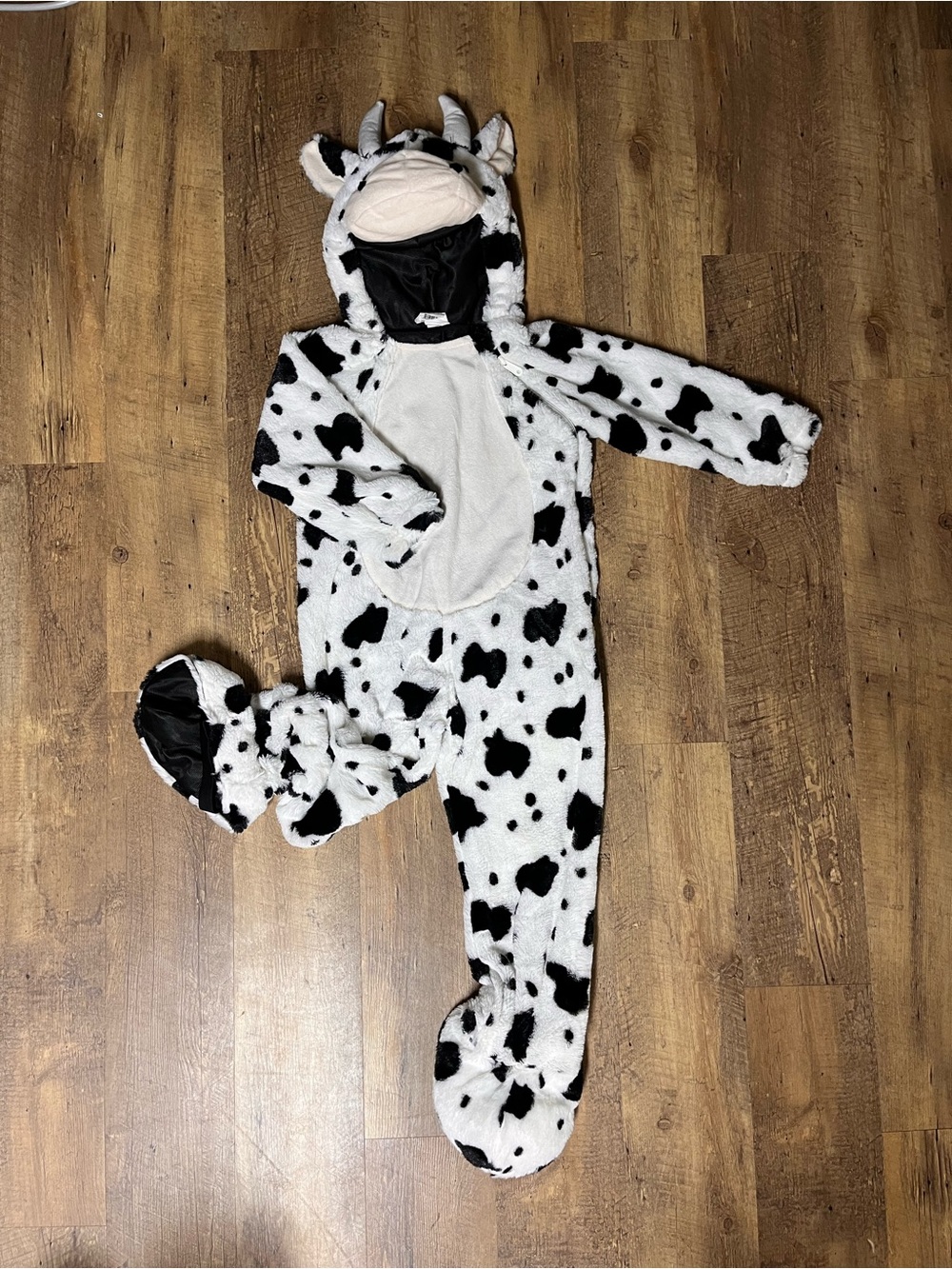Kid’s Cow costume - Size 4T-5T